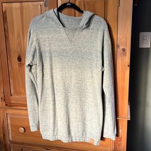 Paka hooded grey sweater